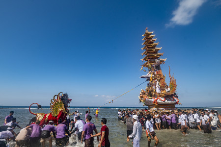 Ngaben Laut