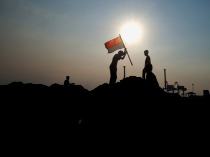 Gelora Pemuda Bangsa Dibawah Matahari Senja