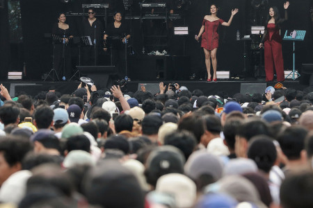 KOLABORASI SPESIAL RAISA DAN BERNADYA GUNCANG PESTAPORA 2025